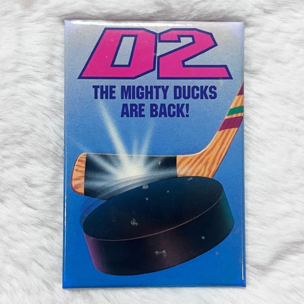 🔮 5/$25 90s Vintage Disney D2 The Mighty Ducks Pin